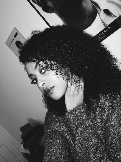 thatgirlsalina:  B L A C K O U T   a little nervous about this but s/o to melanin and god for the melanin  Gorgeous