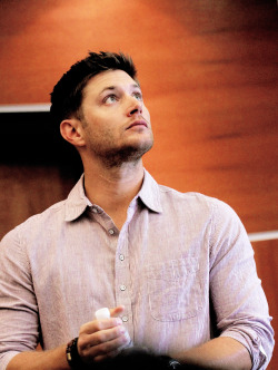 zoroxo:  56/?? of Jensen at cons ♥˞(∀`●)