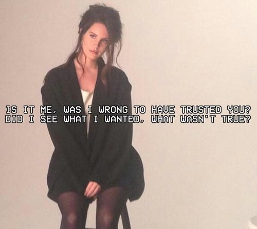 only-lana-del-rey:  Click here to see more pictures about Lana Del Rey + sad black