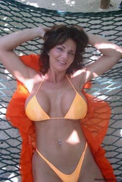 deauxmapicx:  Click here to watch Deauxma