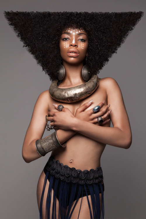 onyourtongue:devoutfashion:Luke Nugent British Hair Awards 2016 - Afro Finalist CollectionSo fucking