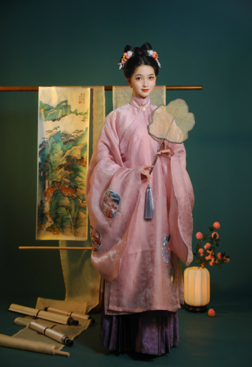 hanfugallery: chinese hanfu by 踏云馆