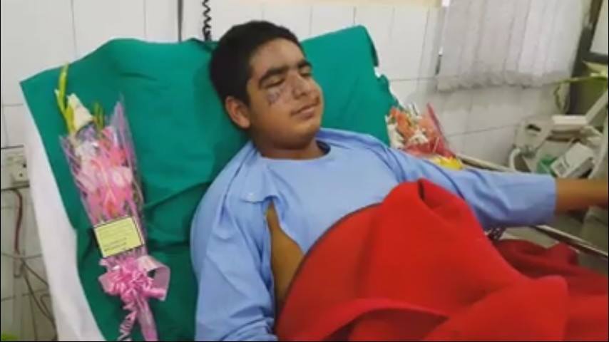 timetravelerinayellowsubmarine:  SURVIVORS OF PESHAWAR ATTACK! This does not in any
