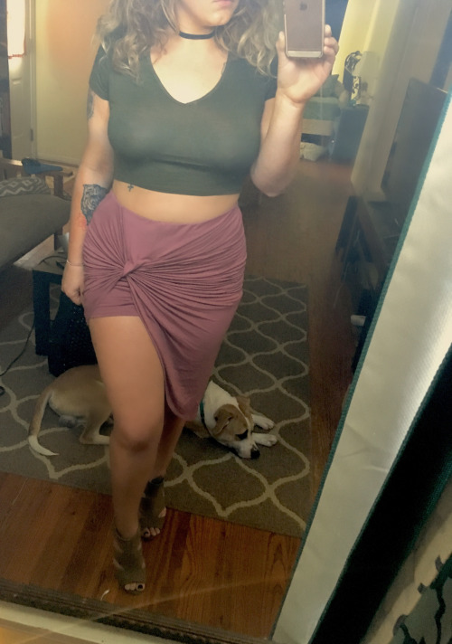 curveappeal: I weighed myself today and I cried. Then I tried on clothes and I remembered that I sti