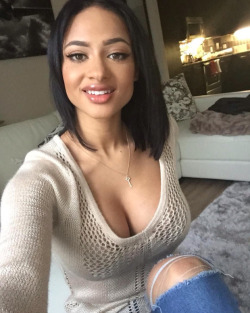 Stacked Honeys