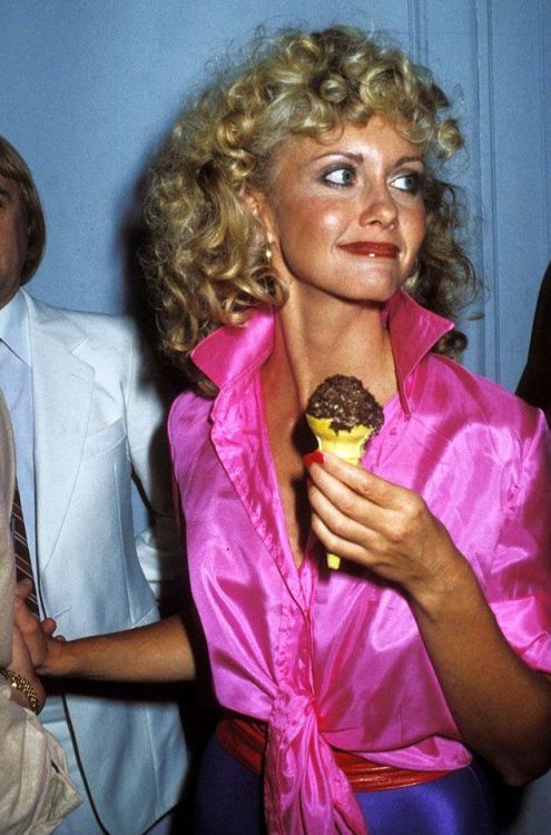 itsdailyactress: Olivia Newton-John at the ‘Grease’ Premiere Party on June 13, 1978 at S