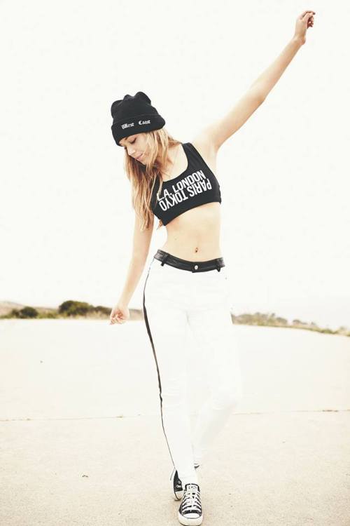 http://axri07.tumblr.com/post/65592493036