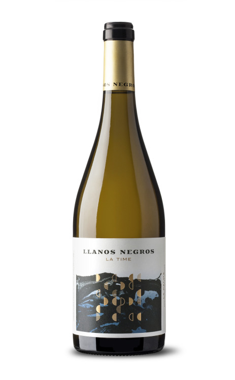 Beautiful branding for a line of wines by Dailos Pérez