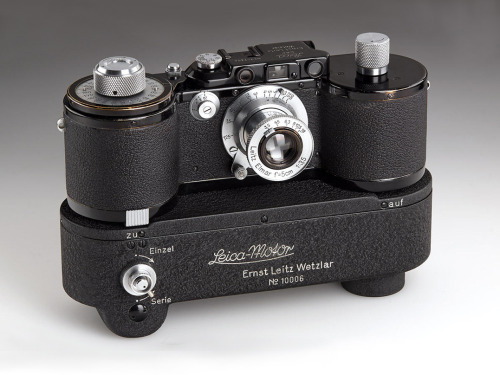 Leica 250 GG, 1941. Germany. Sold for € 576.000Also known as Leica “Reporter”, the model 250 accommo