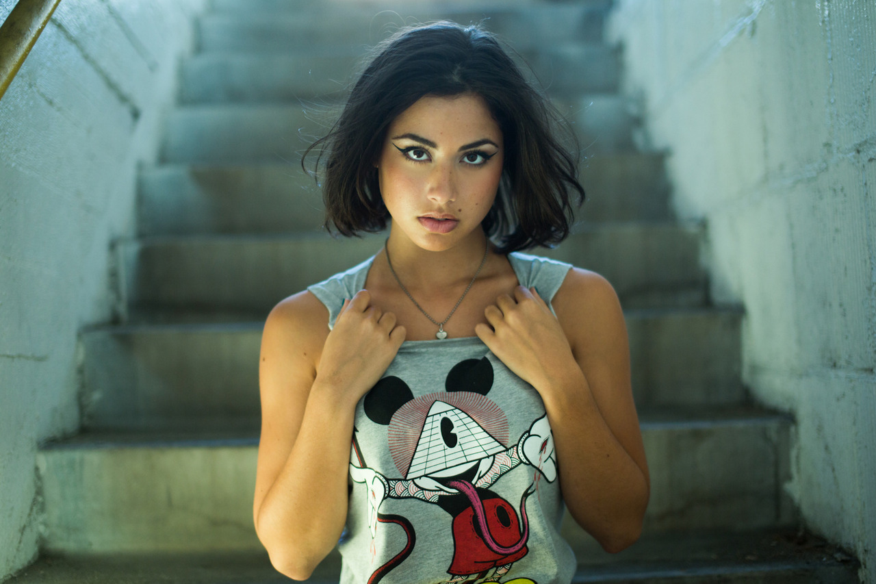 holdinghope:  This womyn is quite possibly the most beautiful I have ever seen. UNF