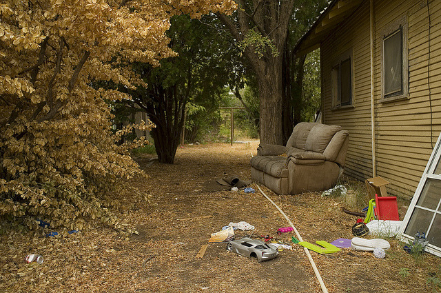 southernbutterflies:  lost america by superchumpanzie on Flickr. 