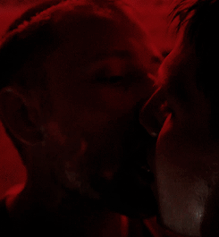 Hanno Koffler & Max Riemelt - Freier Fall