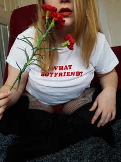 lil-spicypepper:  What boyfriend? 