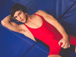 wrestlersandsinglets:  Follow me for Hot Wrestlers in Sexy Singlets =)