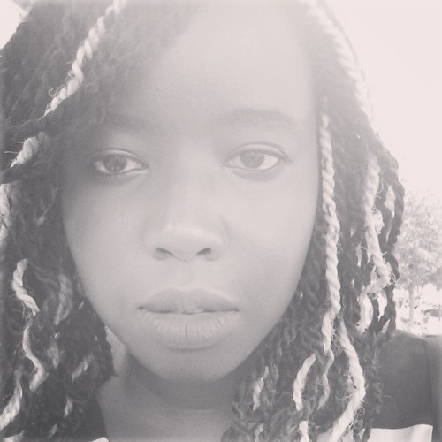 bilqisofsheba:once upon a time i had pink hair and it was glorious