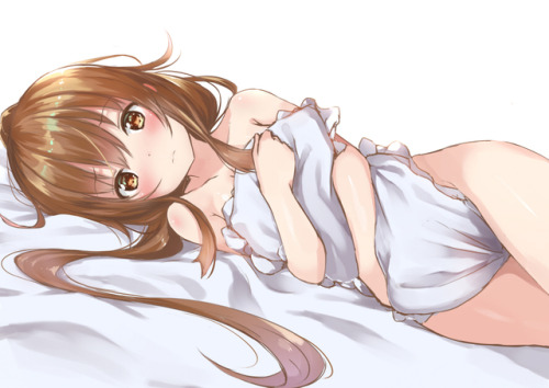 添い寝文月