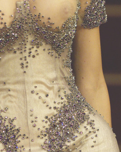 sfilate:  Detail at Alexander McQueen f/w