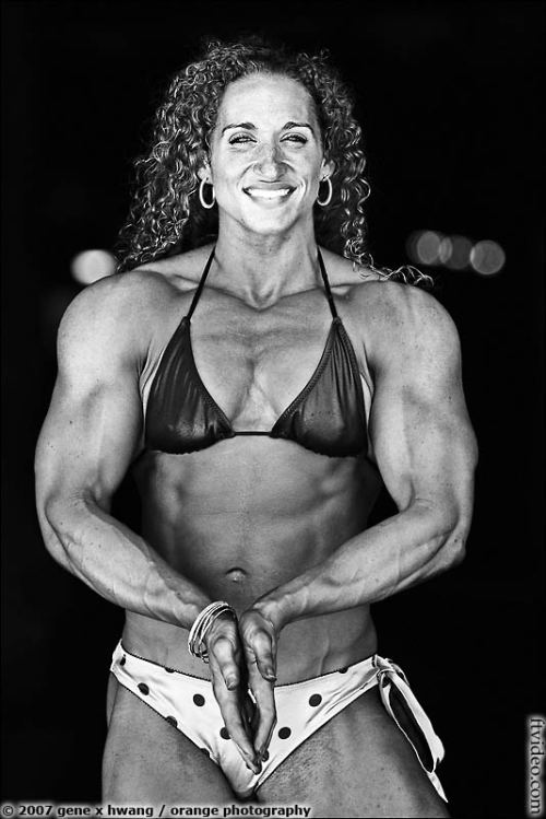 ironmusclegals:  Alicia Miller  👄👌🔥💪👍🌹💋tremendously hot