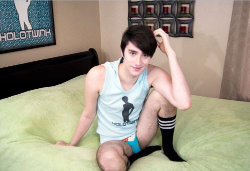 justinsocks:From www.holotwink.com All models are over 18!
