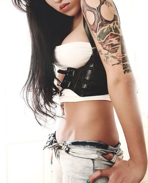 Tattoo'd ladies&metal