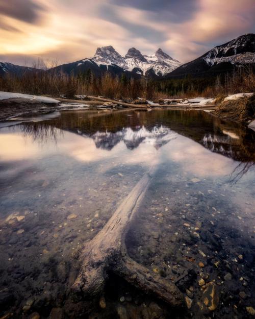 oneshotolive:  A moody morning in Canmore, Alberta. [OC] [1600x2000] 📷: 5impl3jack 