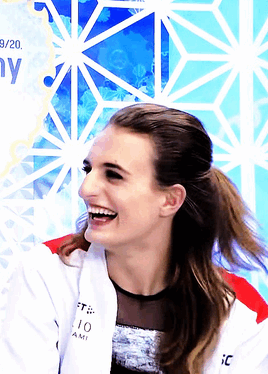 findthatsynchronicity: Gabriella Papadakis reenacting her final pose after the replays of their free