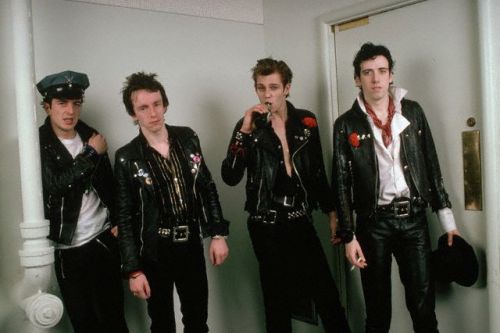 em-barba: 1979, The Clash on their first U.S. Visit, Photo by: Roger Ressmeyer