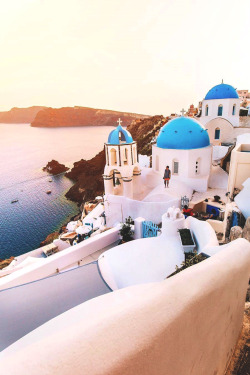 motivationsforlife:Santorini, Greece by jacob // Instagram // Edited by MFL