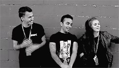 mikefuentoes:  Pvris being… Pvris. 