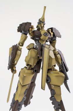 mechaddiction:  Gavin Lee Manners : Creations: 1/144 Linebarrels Of Iron - Vardant [SANDSTONE] #mecha – https://www.pinterest.com/pin/274930752232297407/