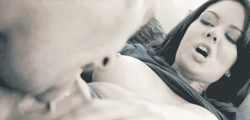 2thfairie:  That expression…