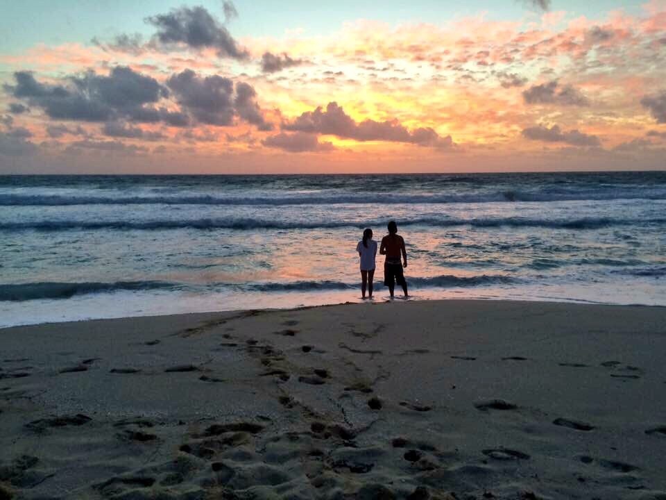 triliv:  Stayed up until sunrise with a cool dude and a beer in my hand 