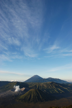 Breathtakingdestinations:  Mount Bromo - Indonesia (Von Caneles)