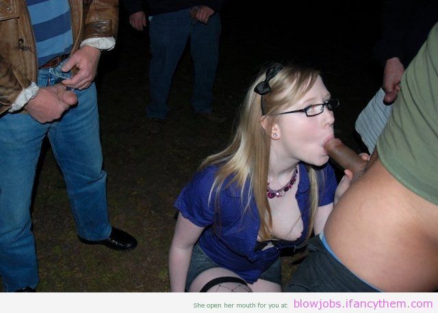 selinaqueenme:  Oralsex? Follow this tumblr blog  http://selinaqueenme.tubmlr.com