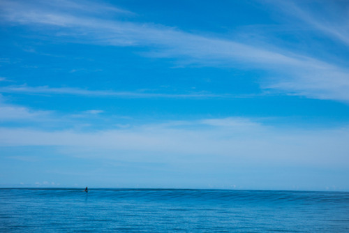 vanssurf: Lay days in Fiji aren’t so bad.Dane Guduaskas and Joel Tudor wait out tomorrow&rsquo