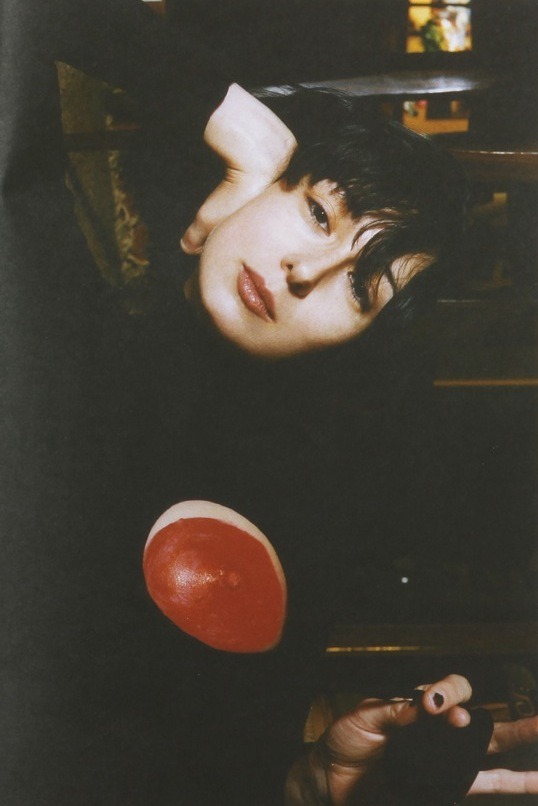 altporn:  Photographer: Horst Diekgerdes Magazine: Purple Spring/Summer 1997 thedoppelganger