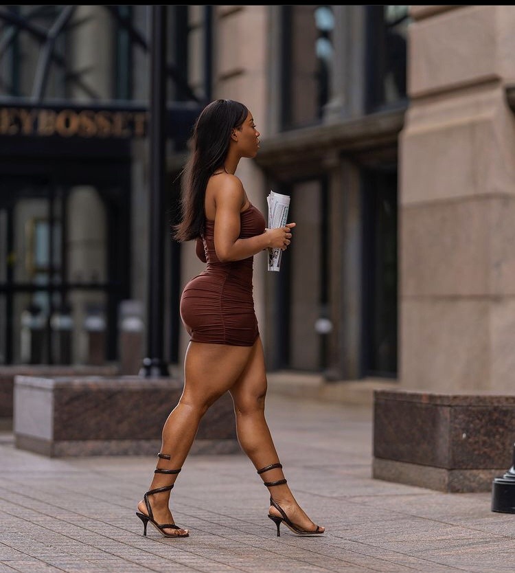mrrobswiff-deactivated20221003:Ebony 