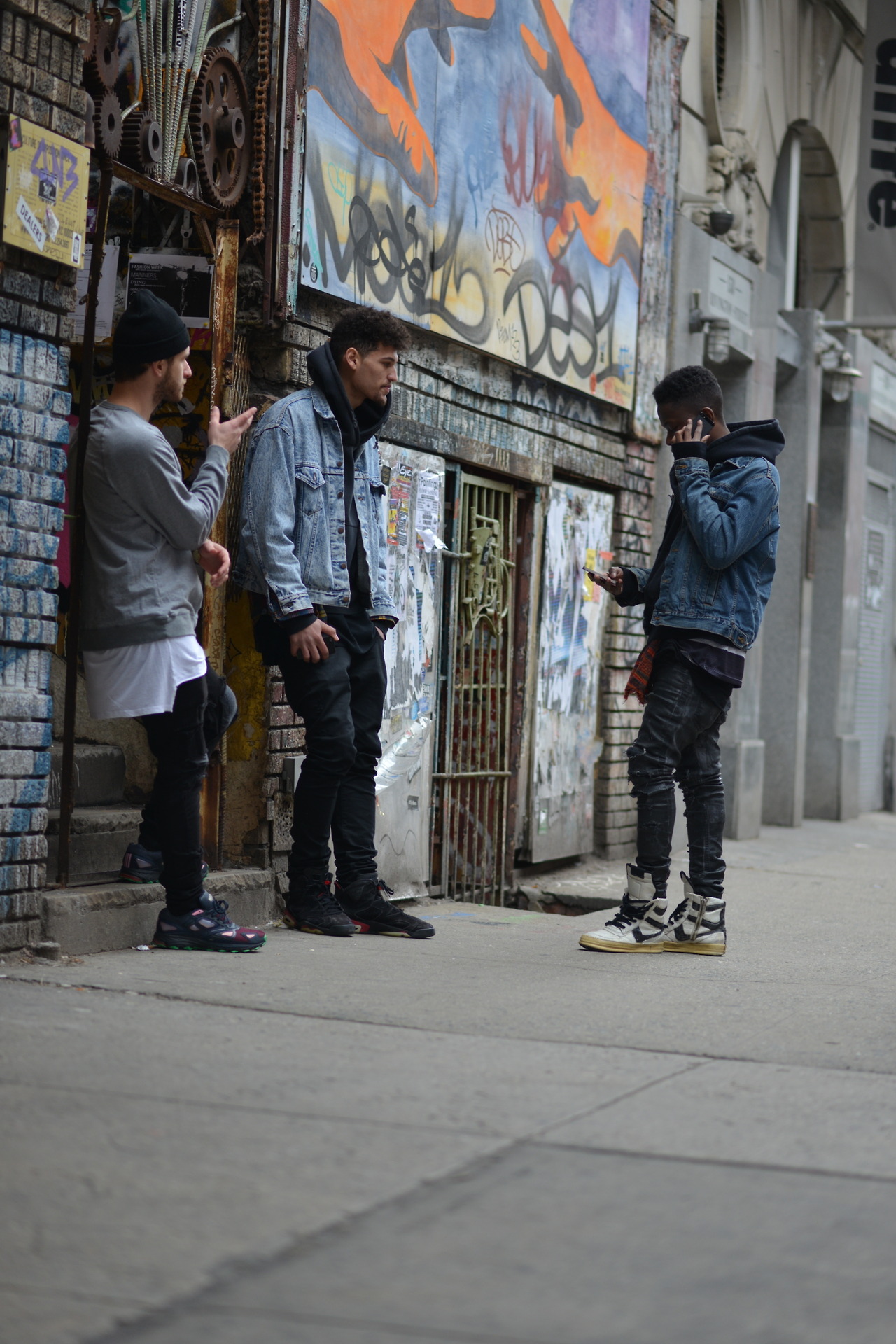 blvkdlyfe:  blvkdlyfe for fashion daily. Repcode: “blvkd” for 20% off on Karmaloop