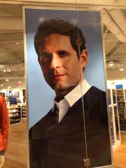 rock-flag-and-jerkface:  helenlavoie:  rock-flag-and-jerkface:  always-sunny-aso:  I don’t think Uniqlo understands the irony of using him as a model.  somebody please attach the photo of Dennis doing the mule impression for the Paddy’s Billboard