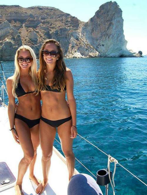 Bikini Boatworks Fan Page