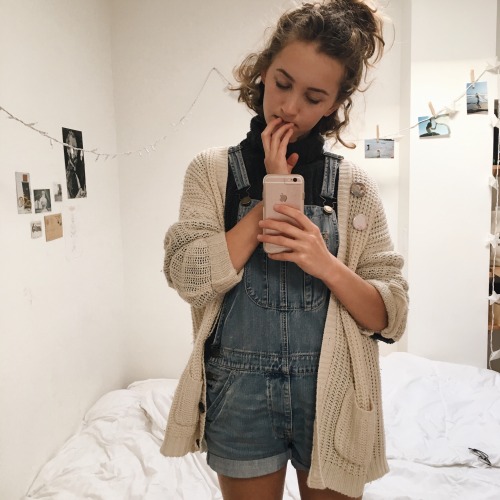 girlfig:cozy artist ootd cardigan is urban outfitters, overalls are from American eagle, and the tu