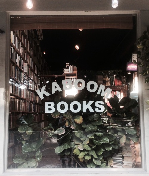 priscillawrites:bookstore of my dreams…
