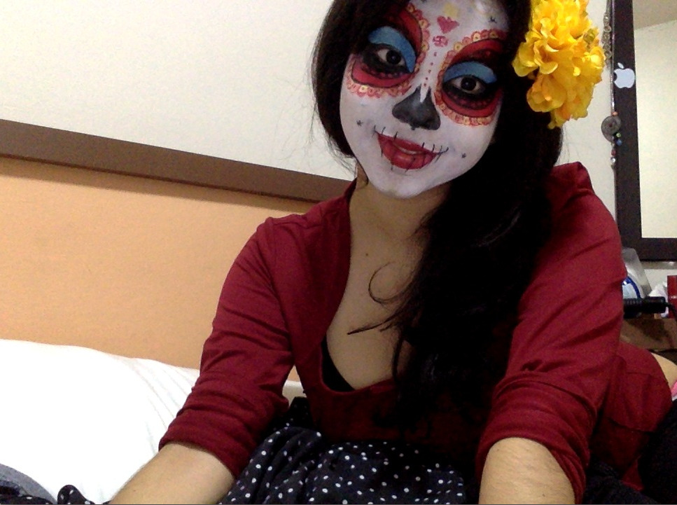 obligatorychinchillas:  so yesterday i thought it was a good idea to do a REAL muerte