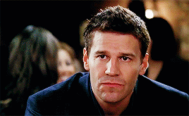 becauseyoulovemebb: Episode of the Week - 4x19: The Science in the Physicist