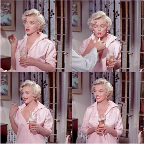 oldhollywoodmylove:  Marilyn Monroe The porn pictures