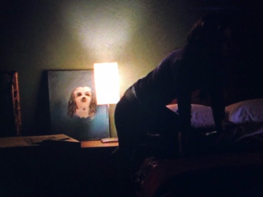 twilightisgaynow: kvitoya:   murdershegoat:   i’d like to draw everyone’s attention to this portrait of a dog that’s in bella swans bedroom    i’d like to remind everyone that this dog portrait also appears in the music video for chandelier  