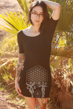 alissabrunelli:  Feryn Suicide in Hex Appeal