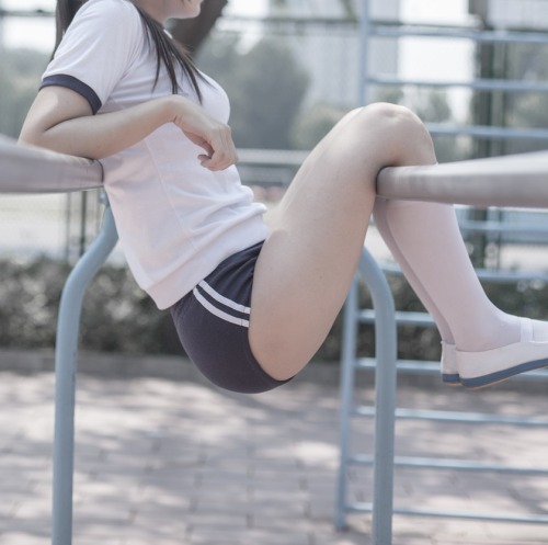 贤儿 Sherry