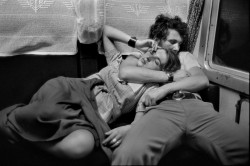 dolm:  Romania. Couple in a train. 1975.