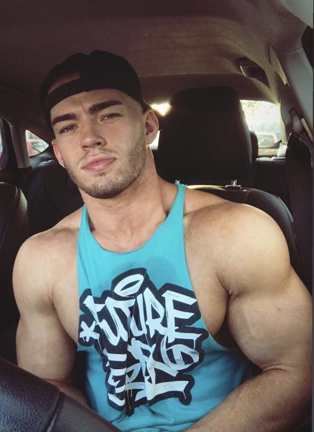 lovesexymusclemen-deactivated20: king